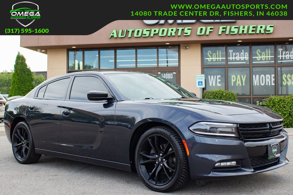 2018 Dodge Charger SXT's photo