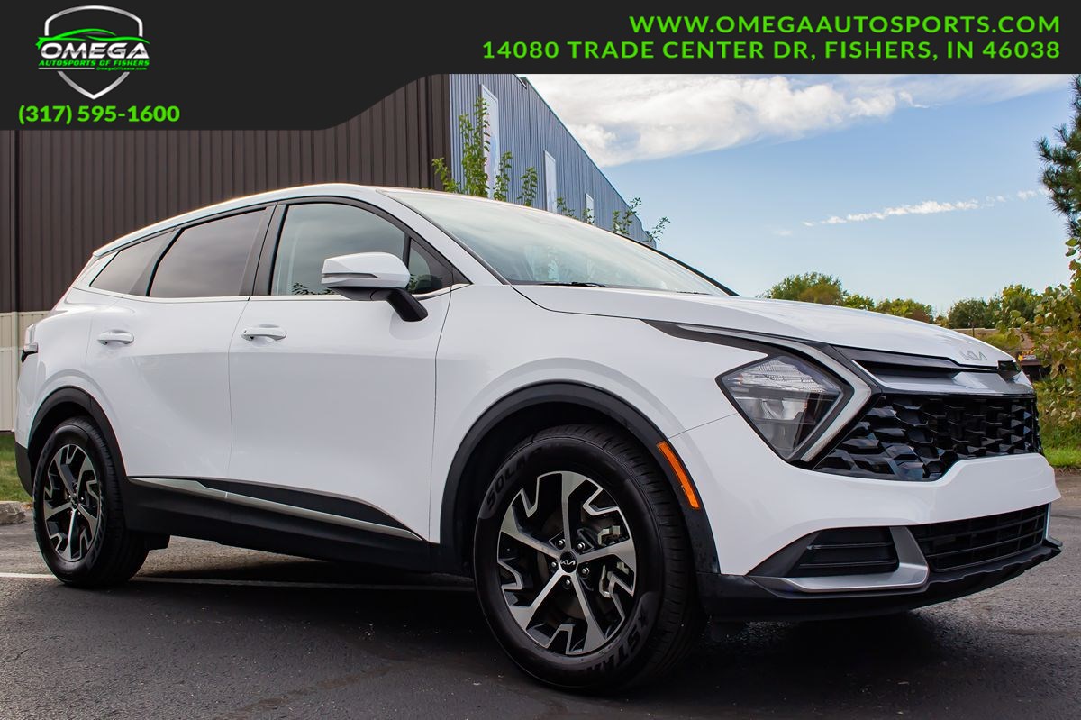 2023 Kia Sportage EX's photo