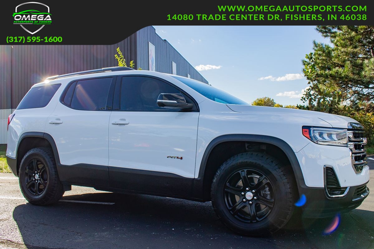 2021 GMC Acadia AT4's photo