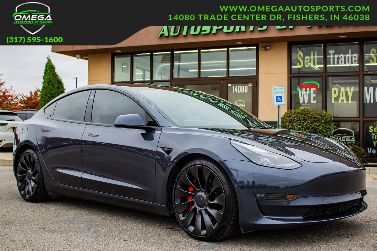 2022 Tesla Model 3 Performance's photo