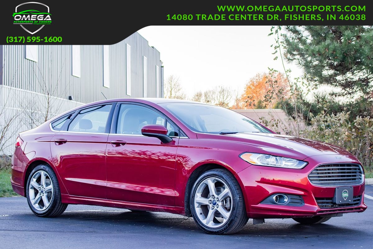 2016 Ford Fusion S's photo