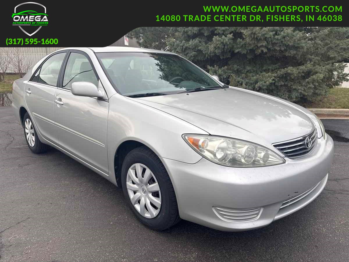 2005 Toyota Camry LE