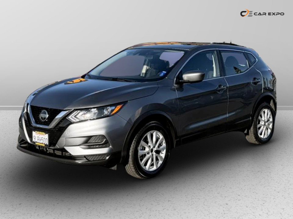 2021 Nissan Rogue Sport S's photo