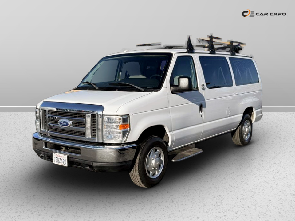 2014 Ford E-Series Econoline Wagon XLT's photo