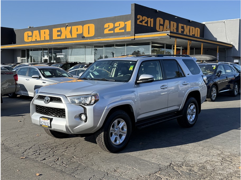 2019 Toyota 4Runner SR5 Premium's photo