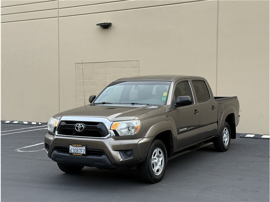 2013 Toyota Tacoma Base's photo