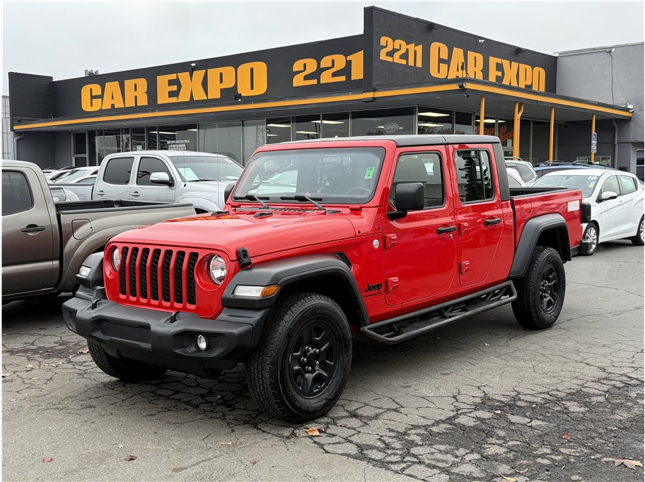2021 Jeep Gladiator Sport's photo
