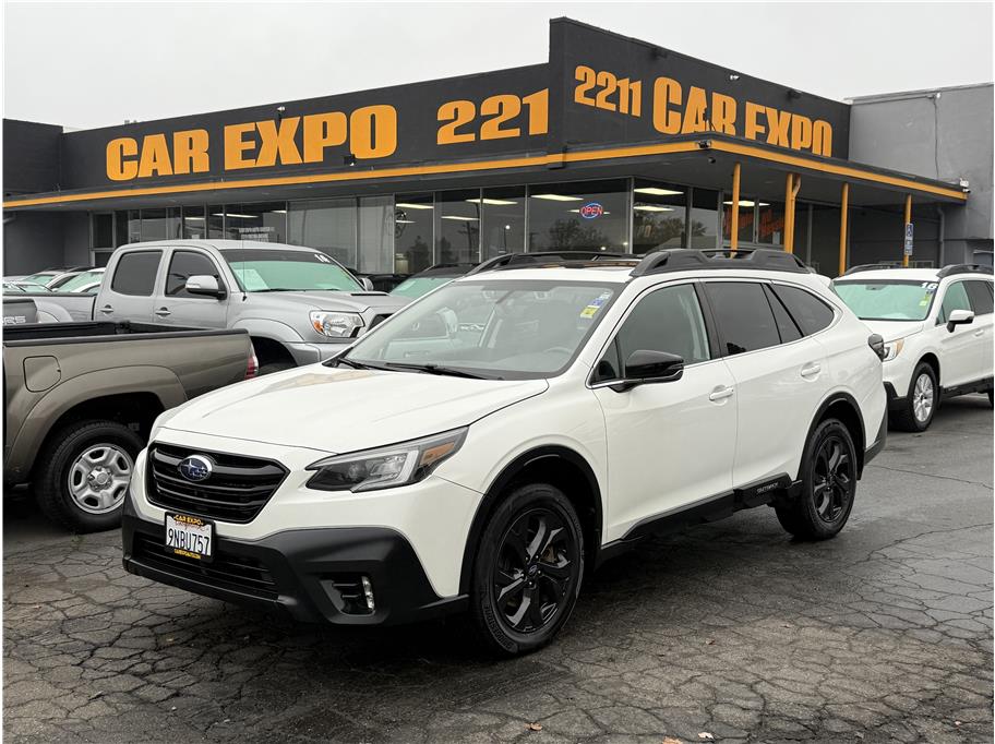 2020 Subaru Outback Onyx Edition's photo