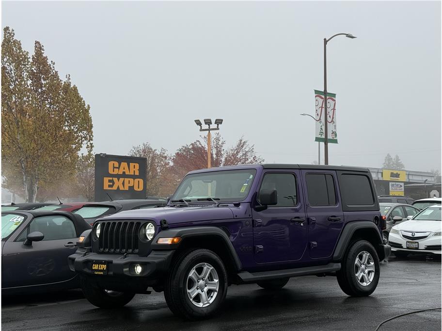 2023 Jeep Wrangler 4-Door Sport S's photo