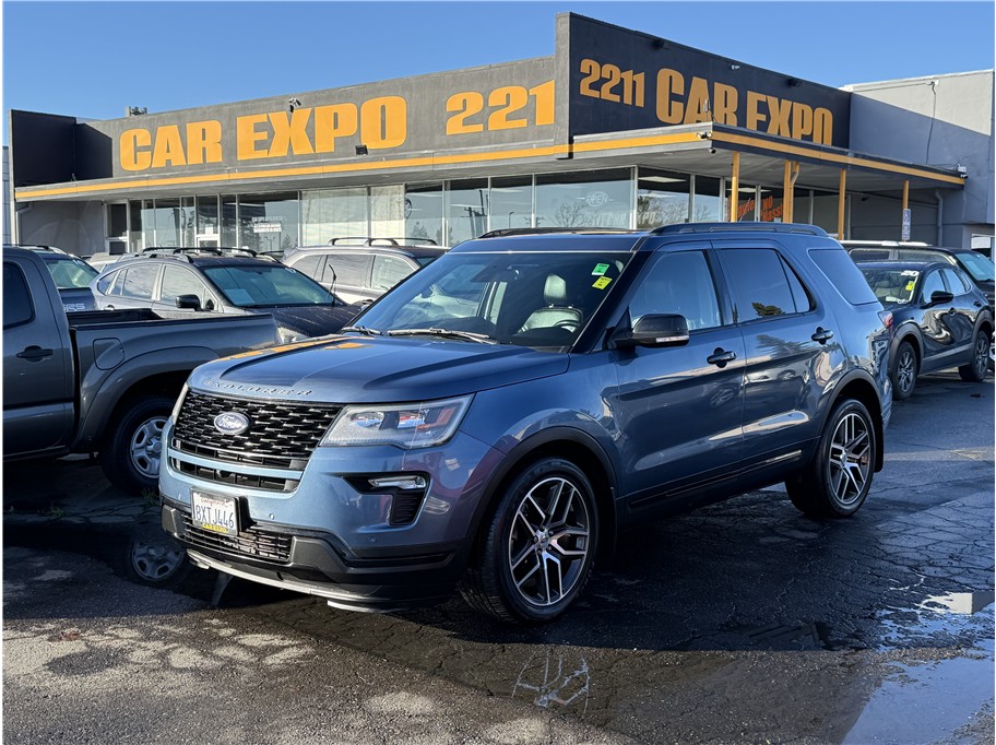 2018 Ford Explorer Sport's photo