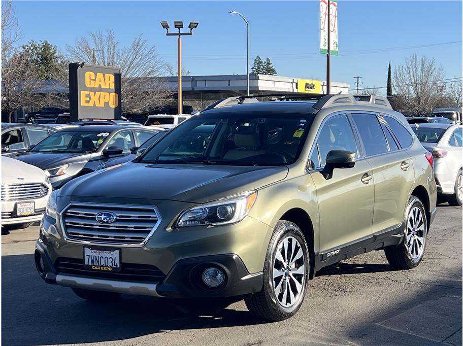 2017 Subaru Outback Limited's photo