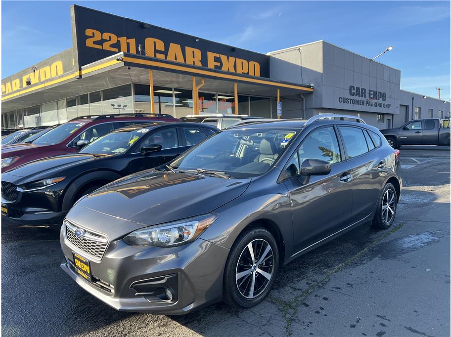 2019 Subaru Impreza Premium's photo