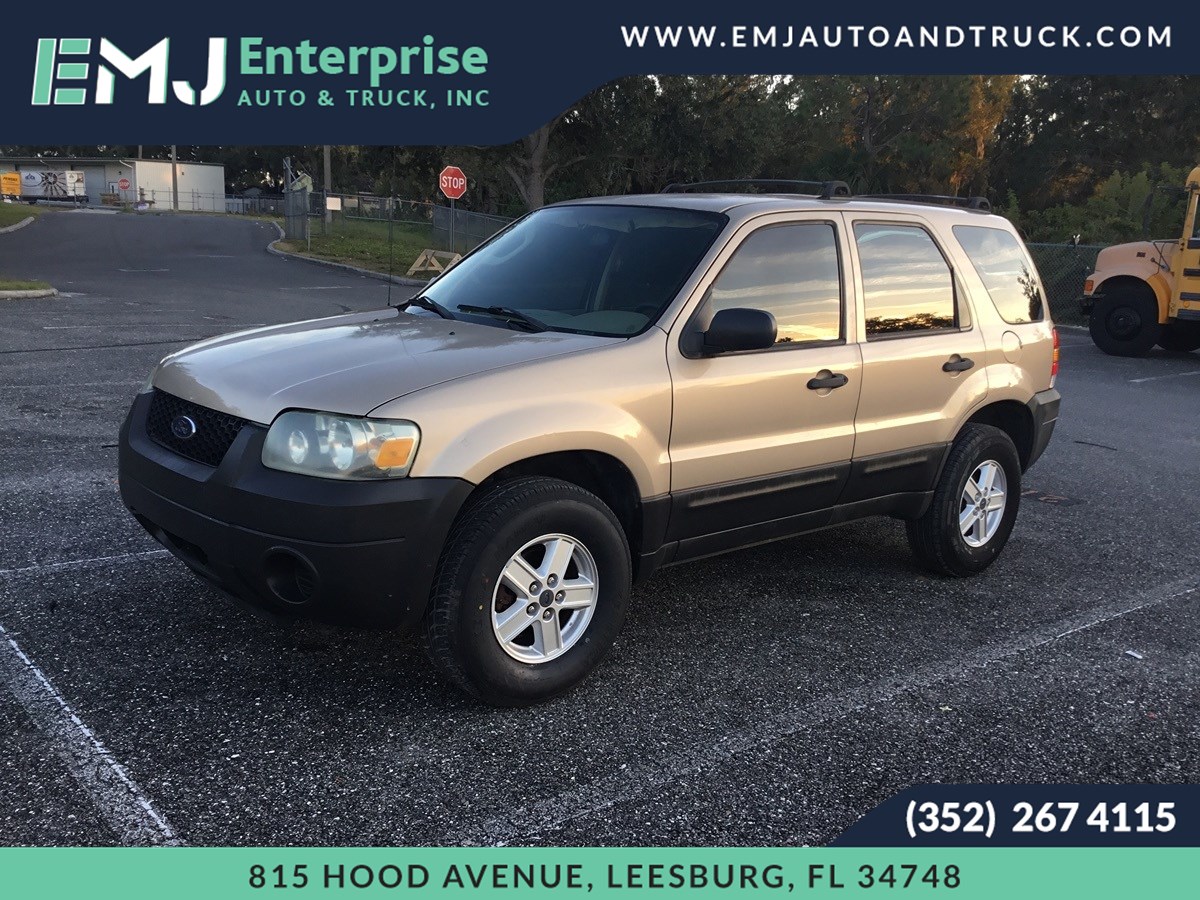 2007 Ford Escape XLS's photo