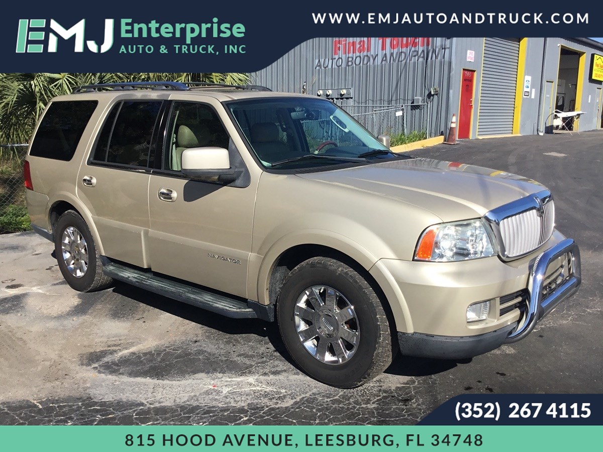 2006 Lincoln Navigator Ultimate's photo