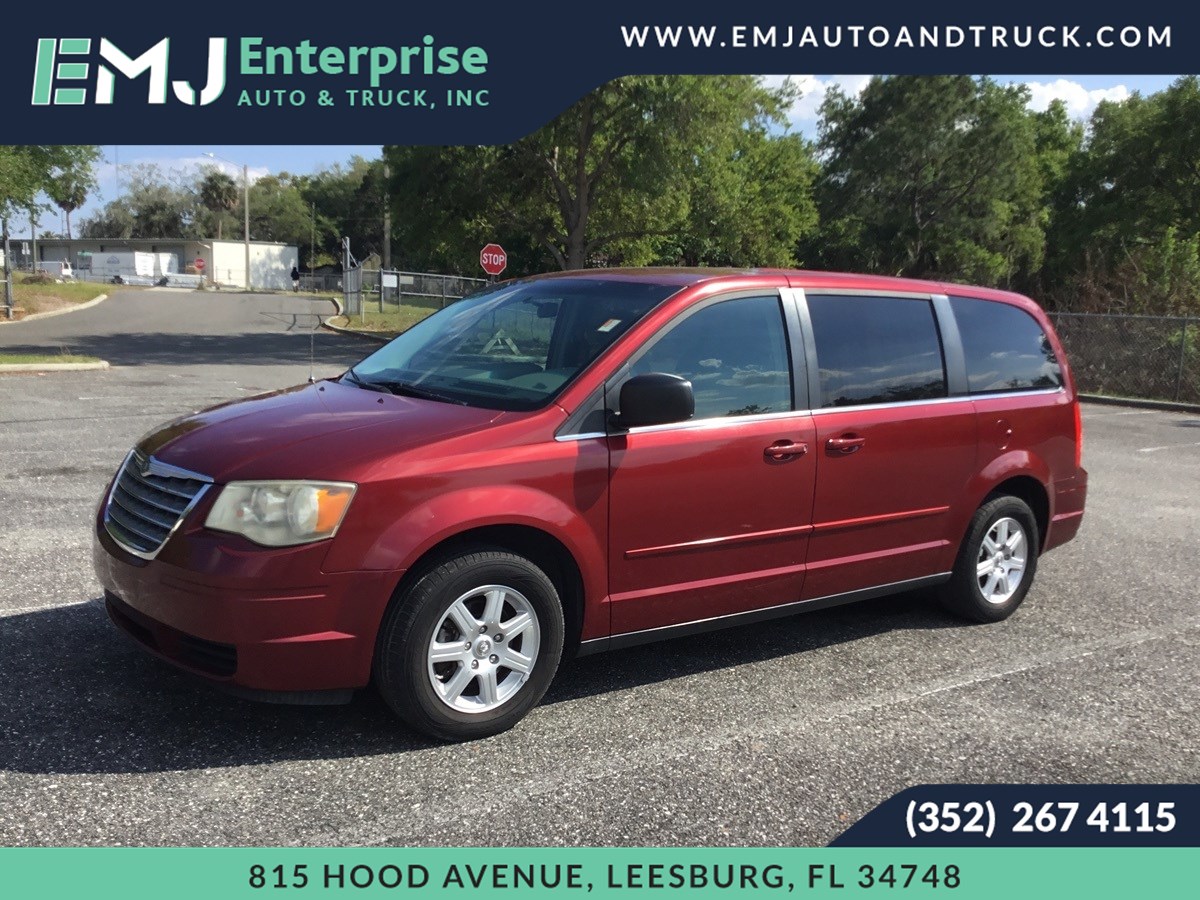 2010 Chrysler Town & Country