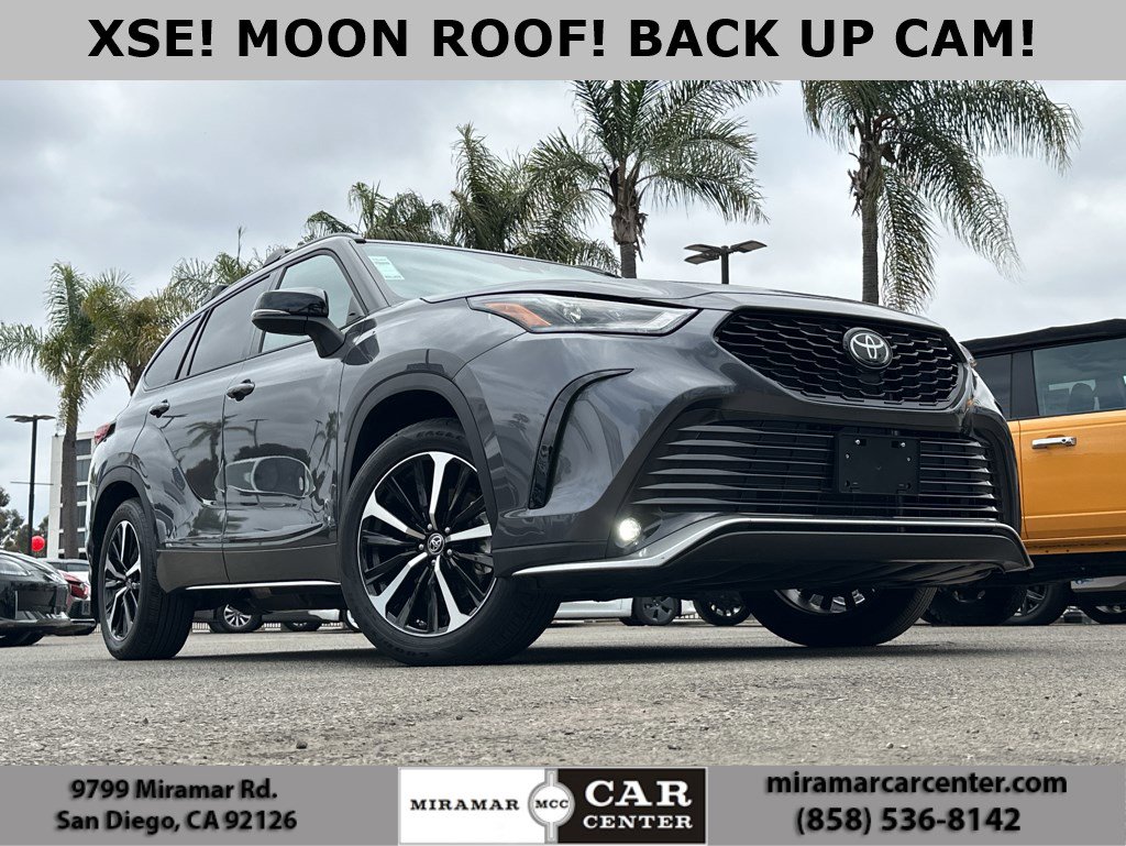 2022 Toyota Highlander L's photo