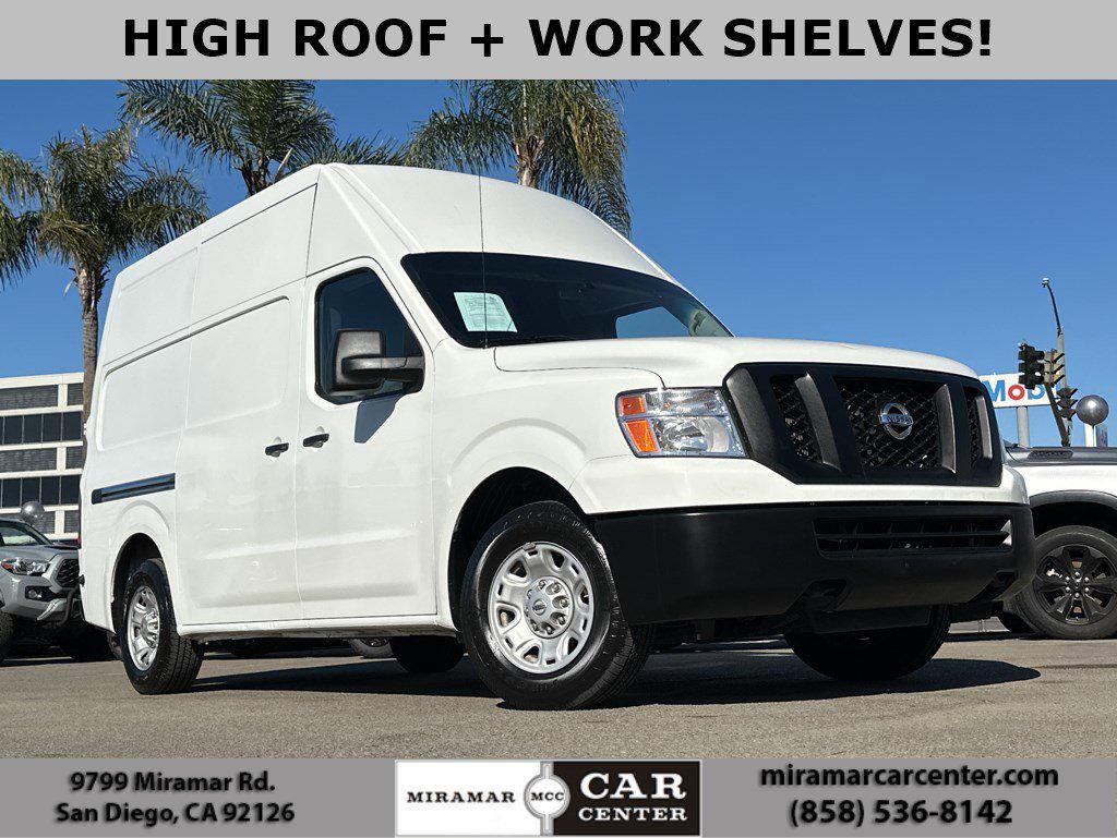 2019 Nissan NV SV's photo