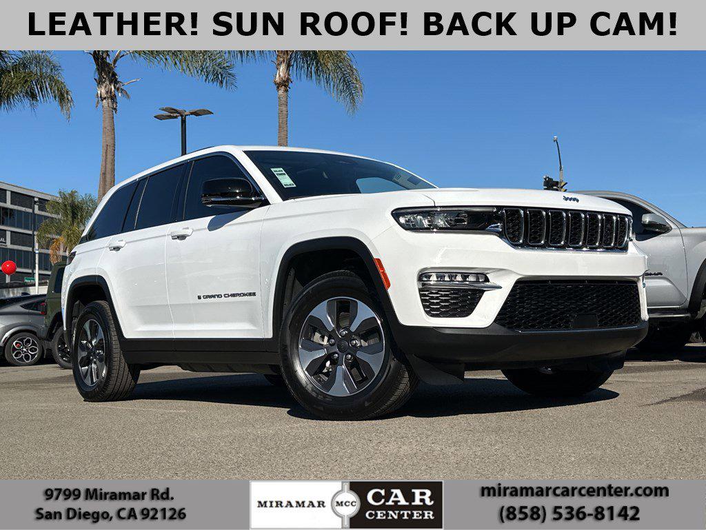 2022 Jeep Grand Cherokee 4xe's photo