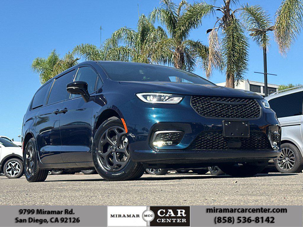 2023 Chrysler Pacifica Hybrid