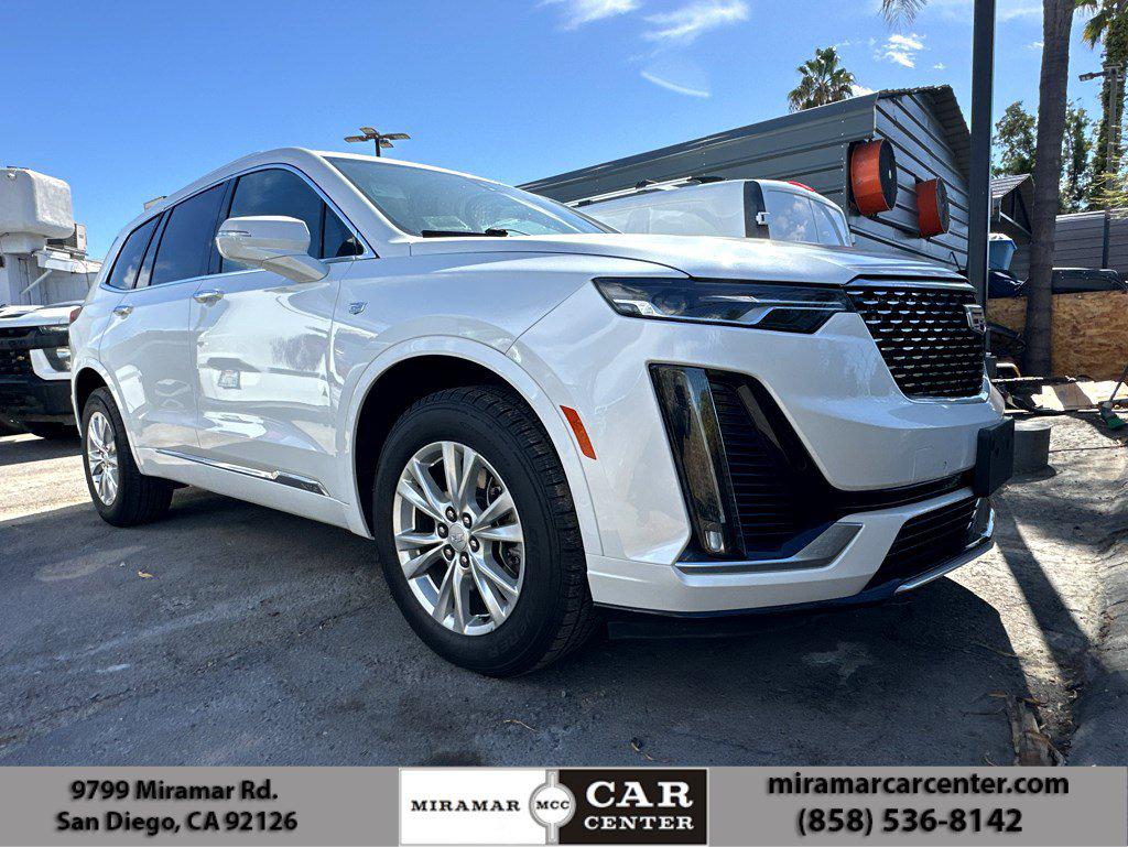 2023 Cadillac XT6 Luxury