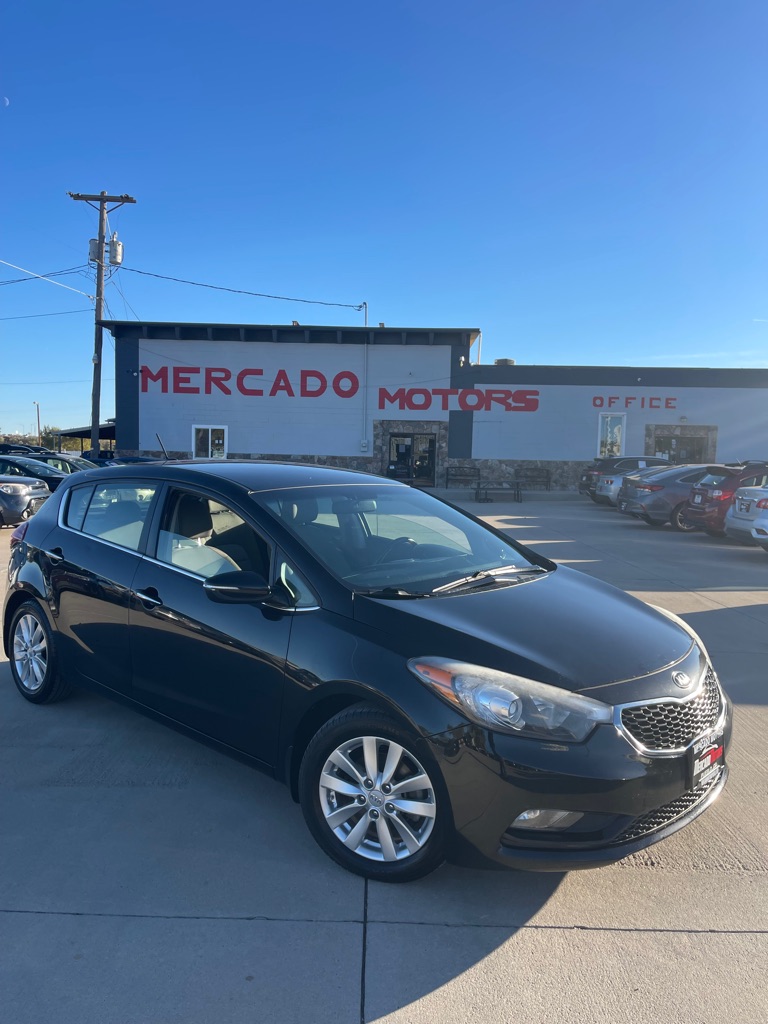 2015 Kia Forte5 EX's photo