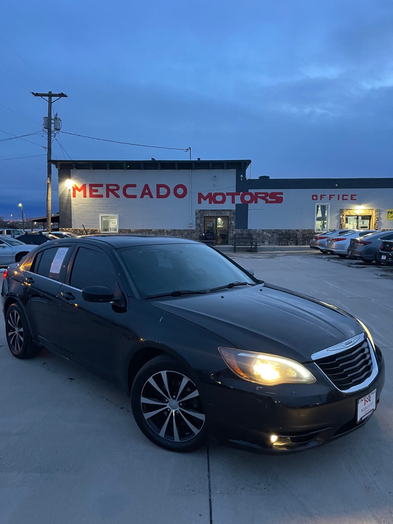 2014 Chrysler 200 Limited