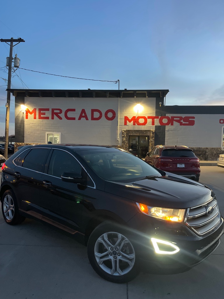 2018 Ford Edge Titanium's photo