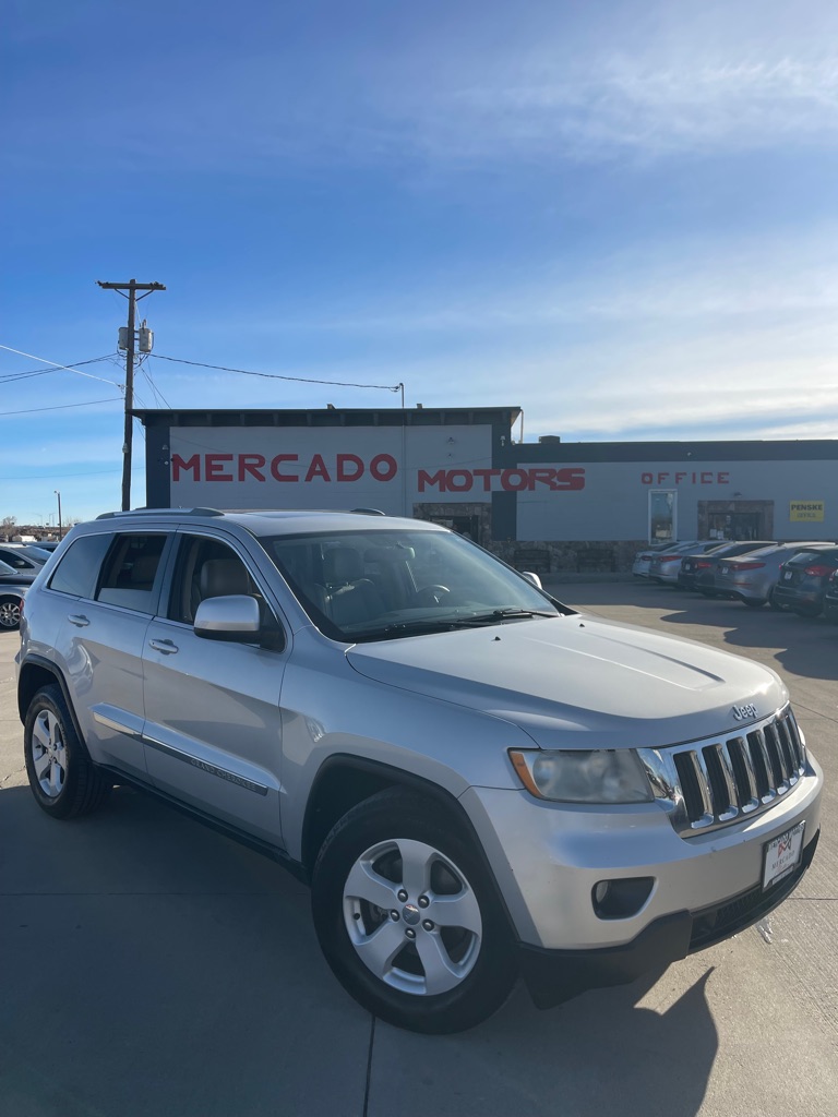 2011 Jeep Grand Cherokee Laredo's photo