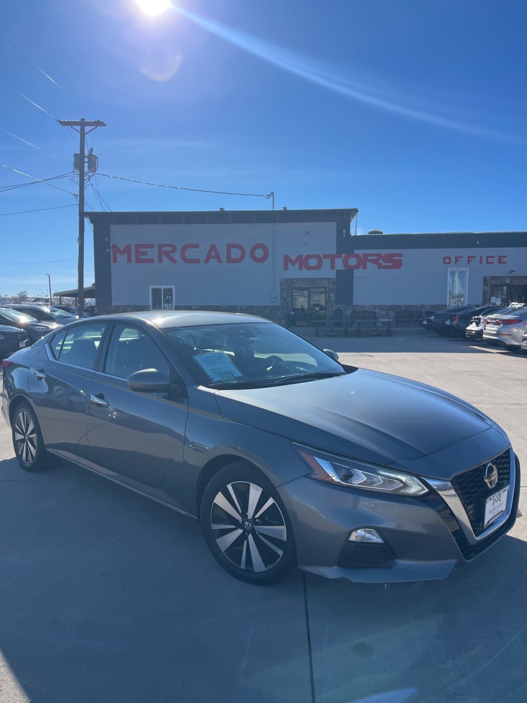 2021 Nissan Altima SV's photo