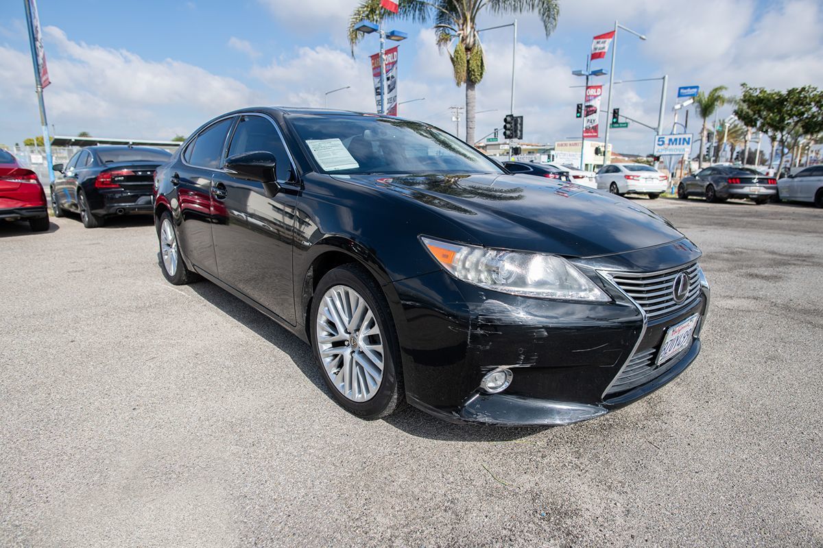 2015 Lexus ES
