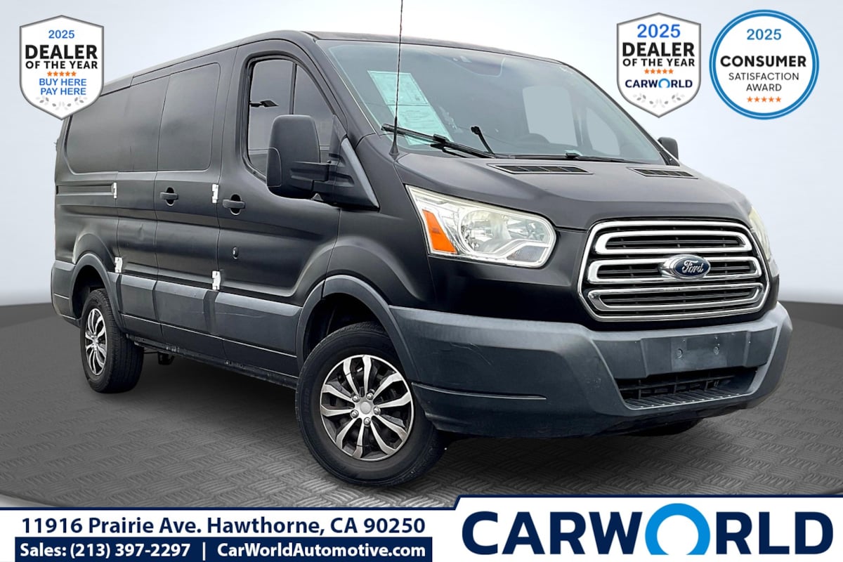 2016 Ford Transit Base's photo