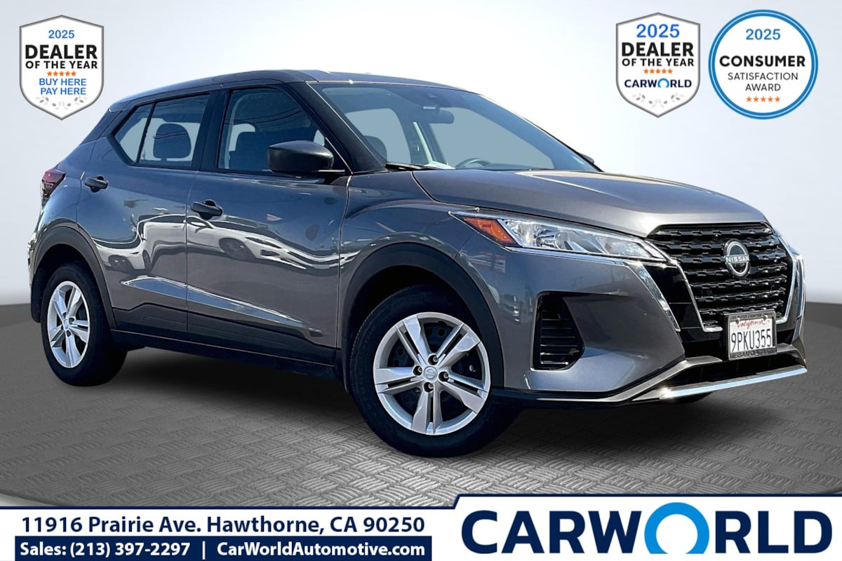 2024 Nissan Kicks S's photo