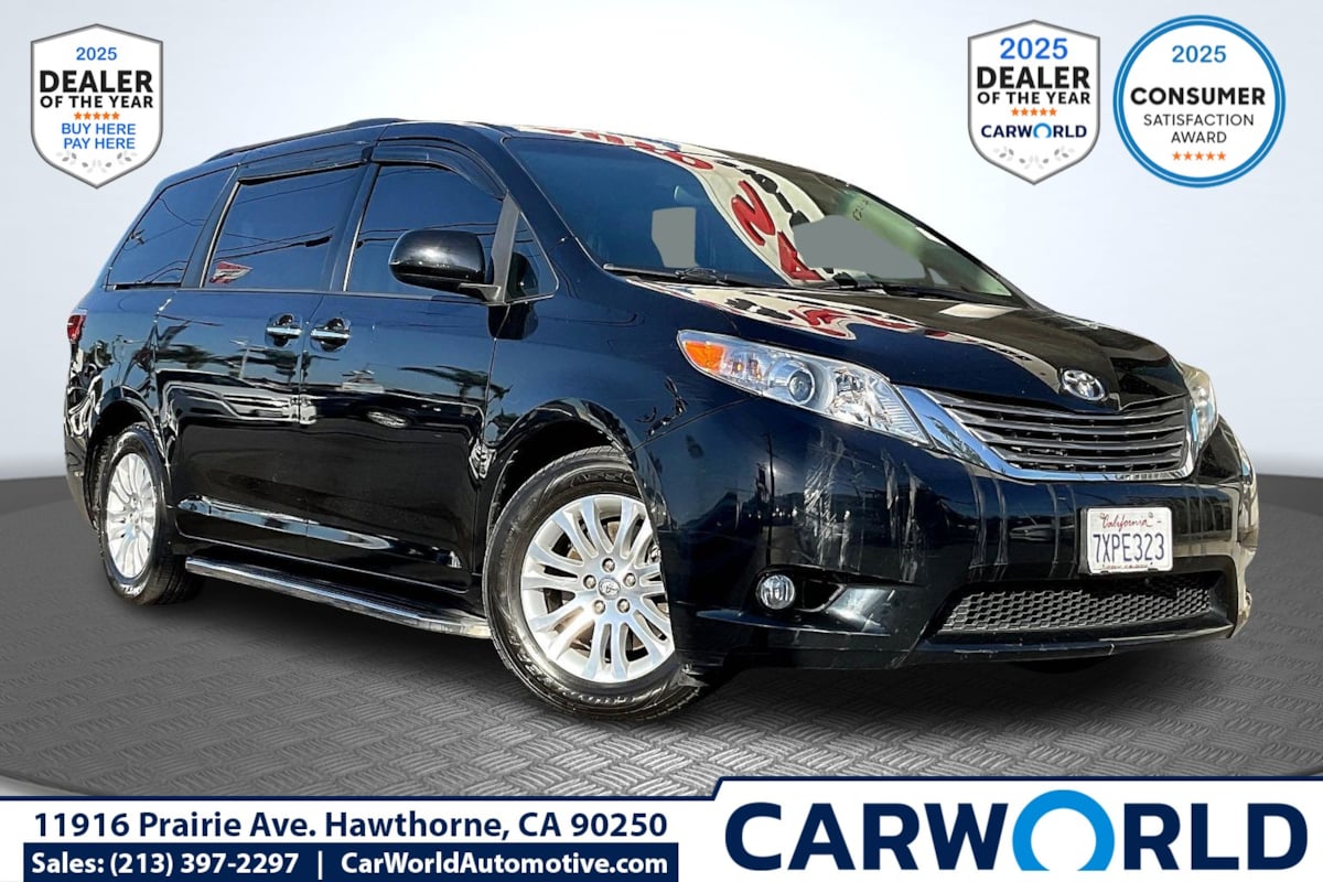 2017 Toyota Sienna XLE