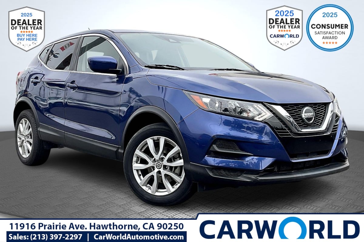 2021 Nissan Rogue Sport S's photo