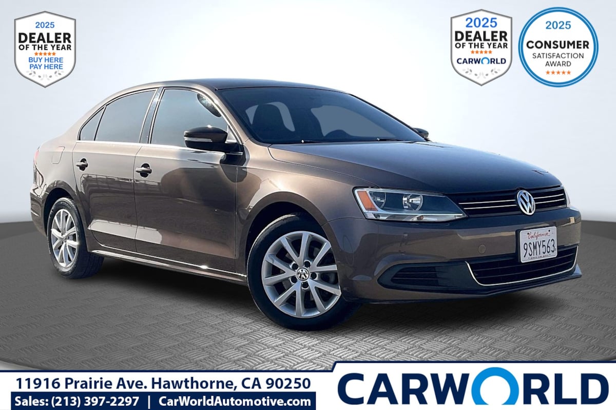 2013 Volkswagen Jetta SE's photo