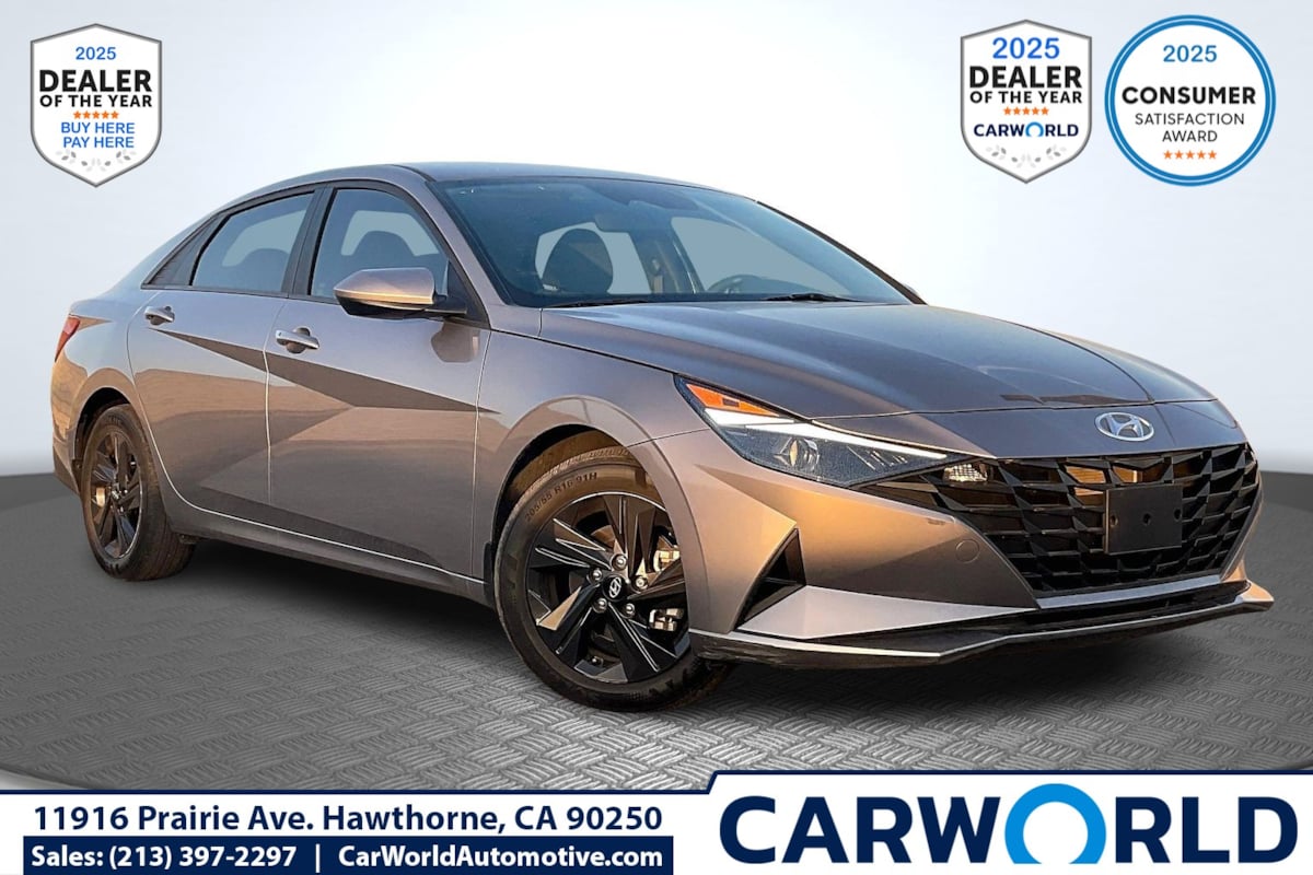 2023 Hyundai Elantra SEL's photo