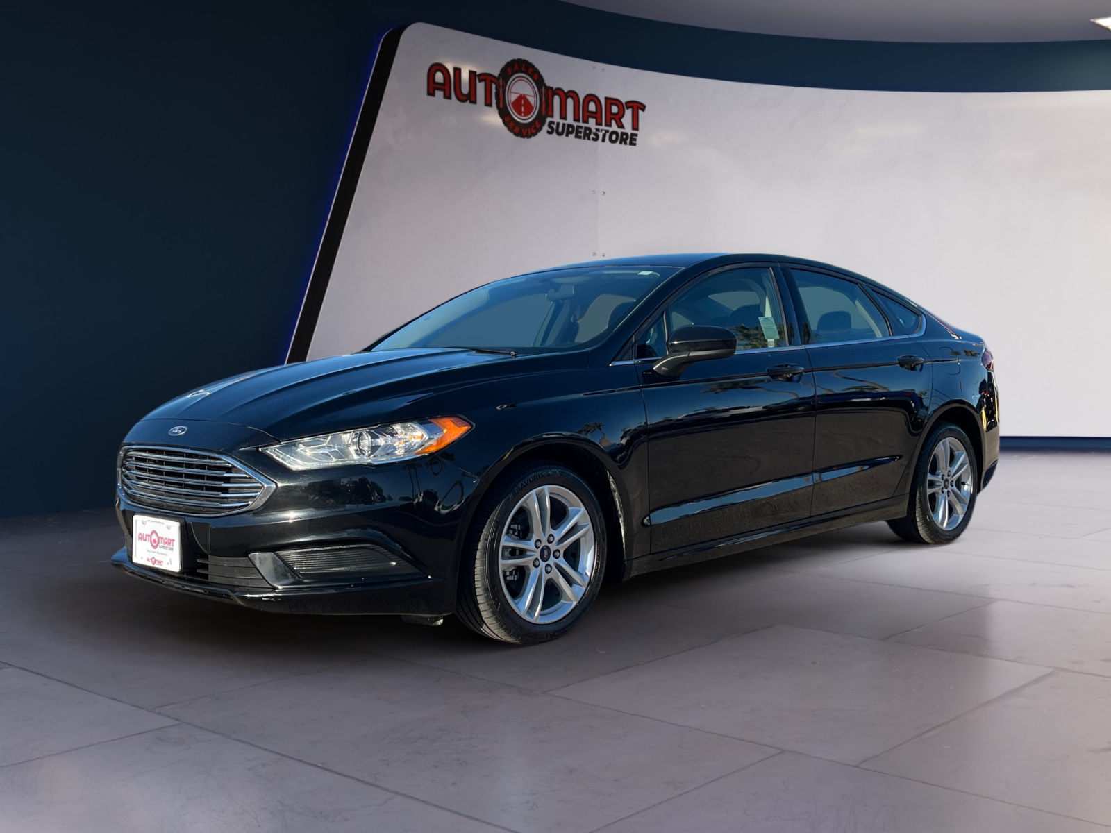 2018 Ford Fusion SE's photo