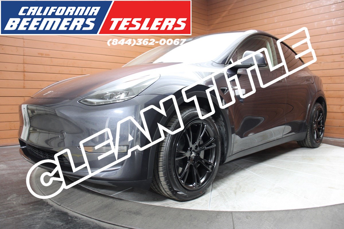 2024 Tesla Model Y Long Range's photo