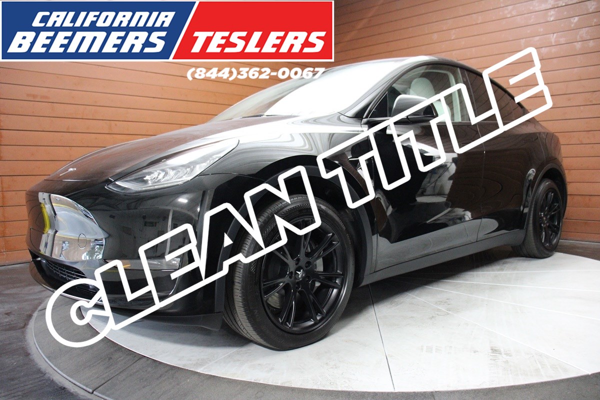 2023 Tesla Model Y Long Range's photo