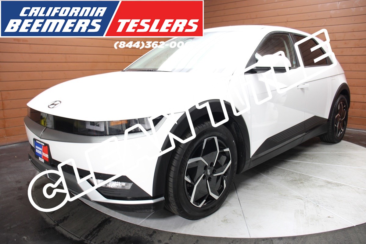 2023 Hyundai IONIQ 5 SEL's photo