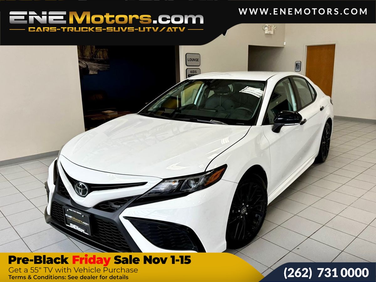 2022 Toyota Camry SE Nightshade