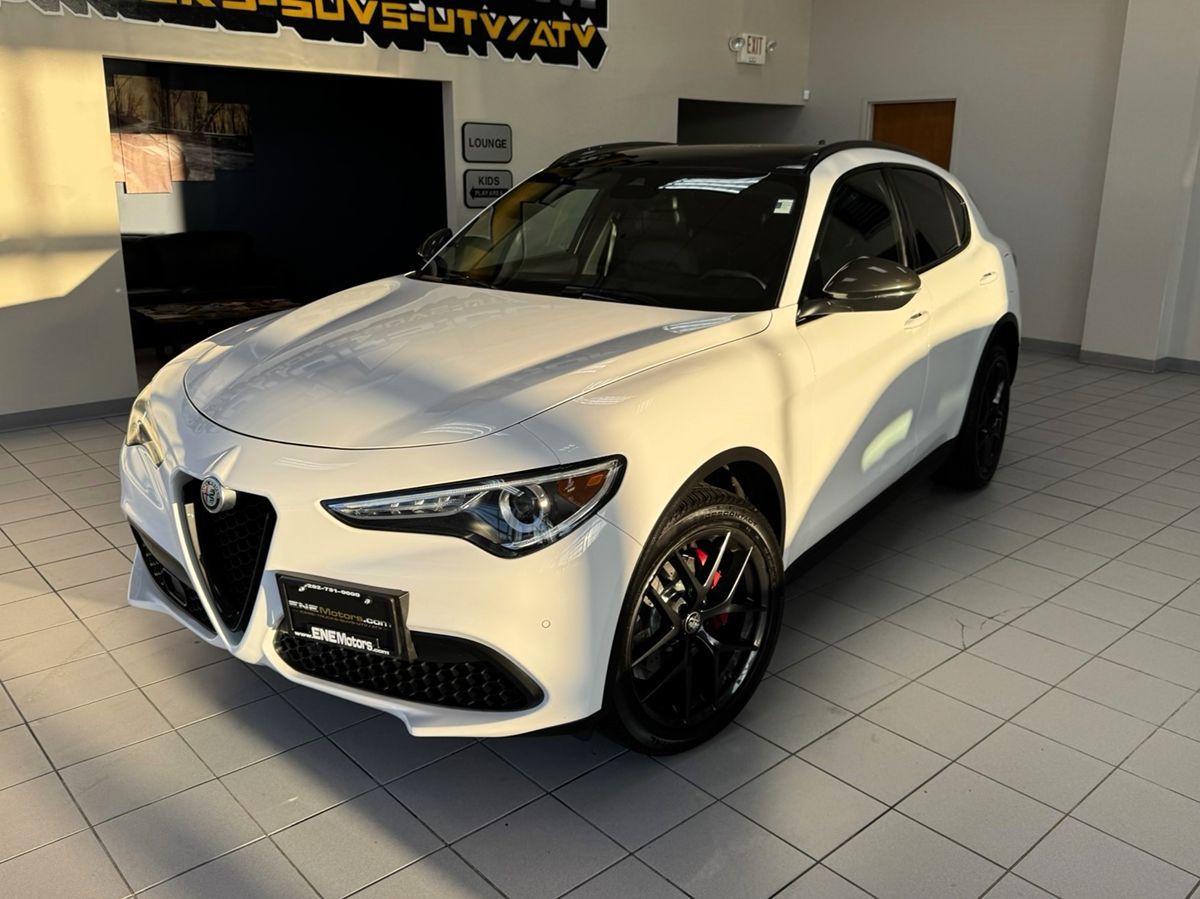 2019 Alfa Romeo Stelvio Ti Sport