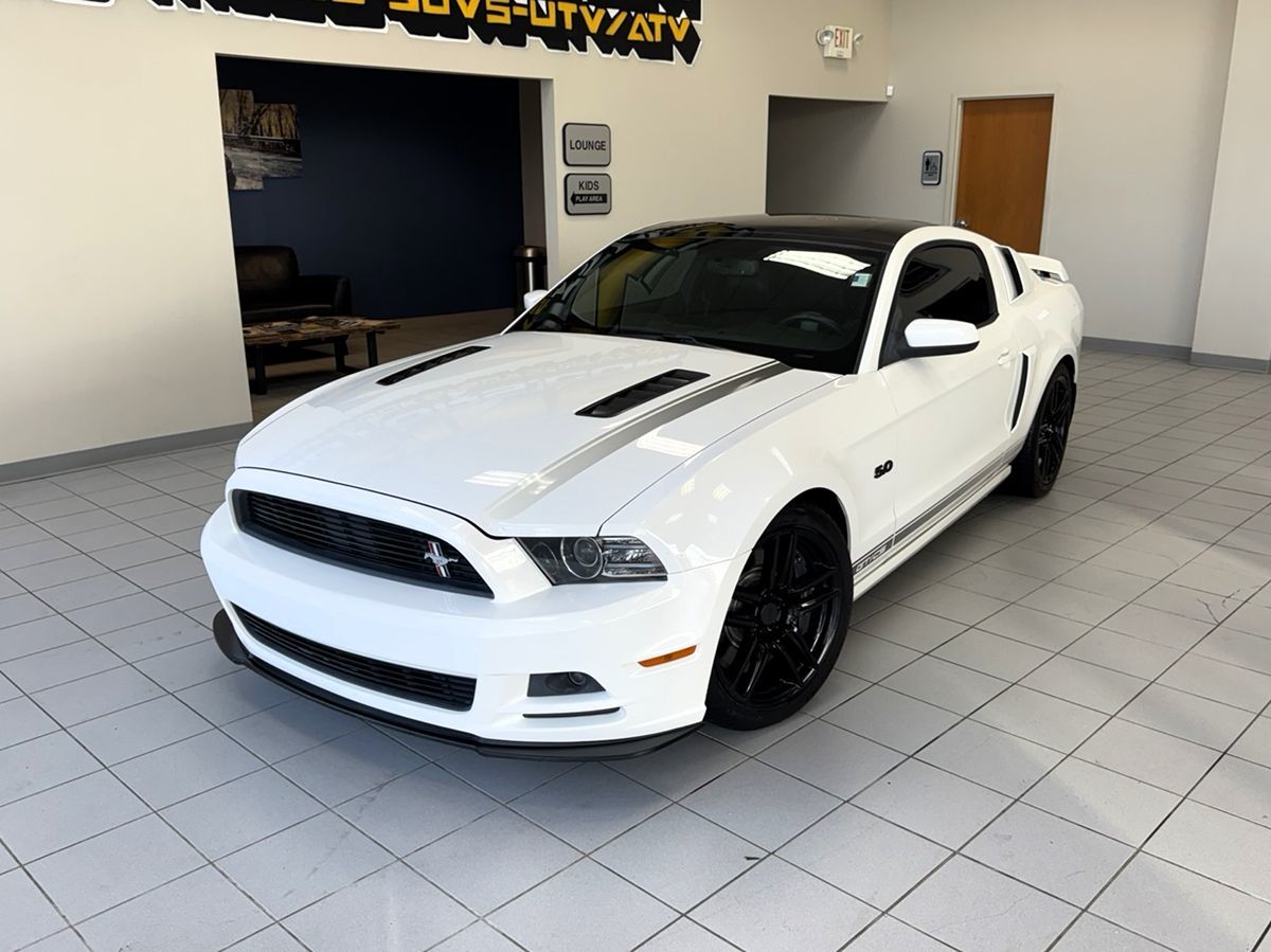2013 Ford Mustang GT Premium