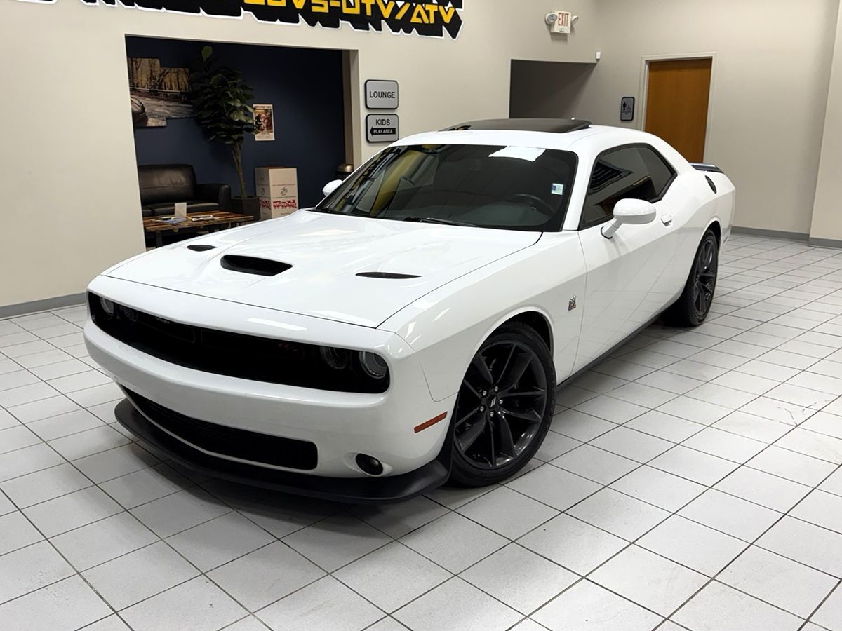 2019 Dodge Challenger Scat Pack's photo