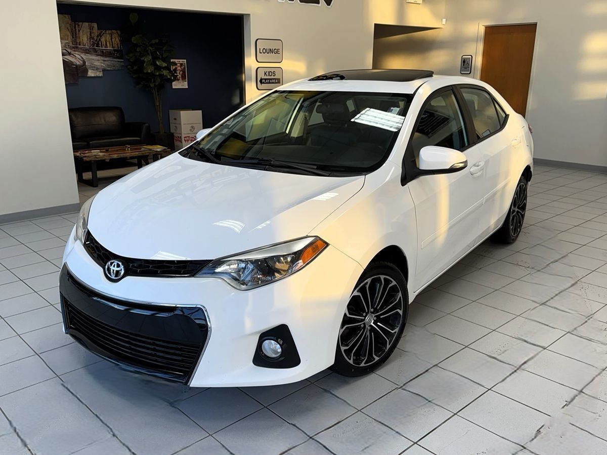 2016 Toyota Corolla S Plus's photo