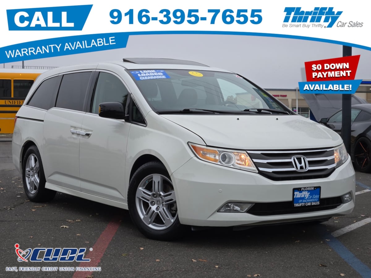 2013 Honda Odyssey Touring Elite's photo