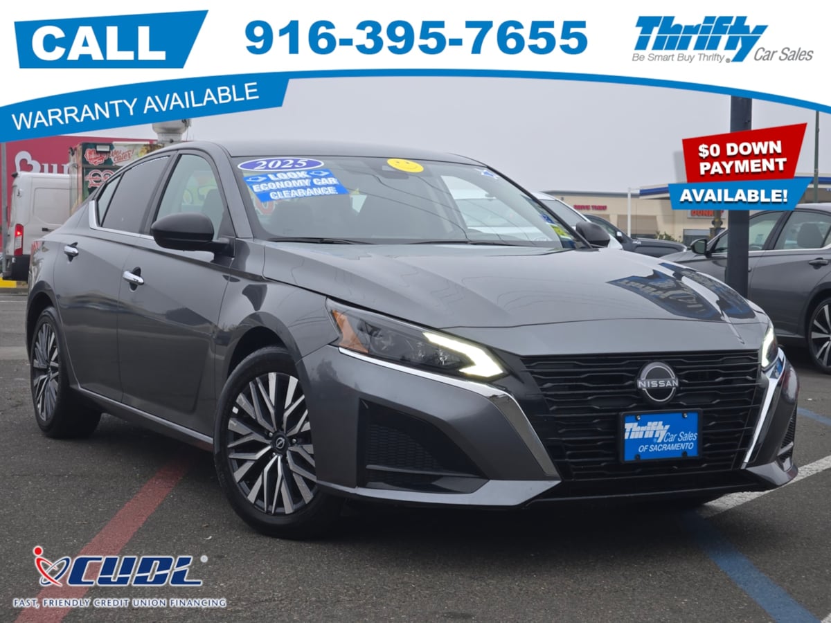 2025 Nissan Altima SV