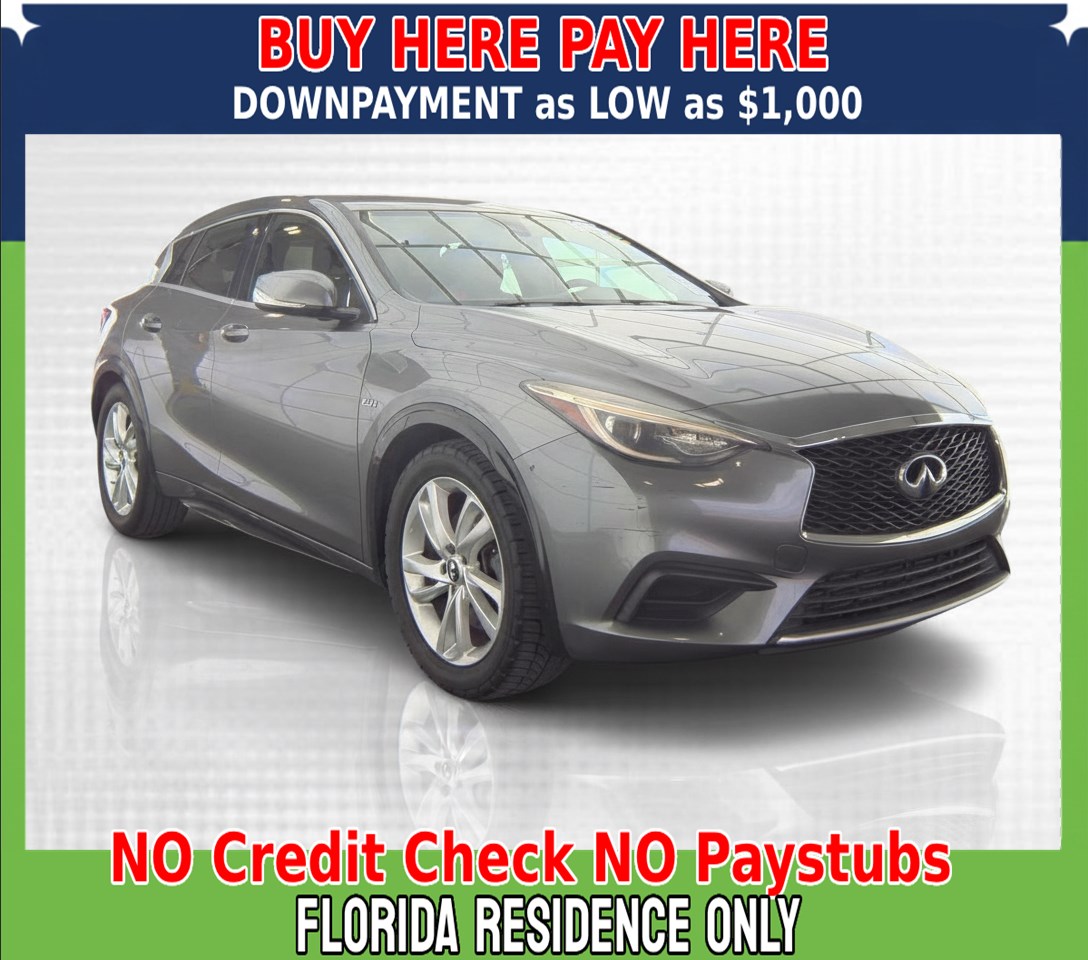 2017 INFINITI QX30 Base