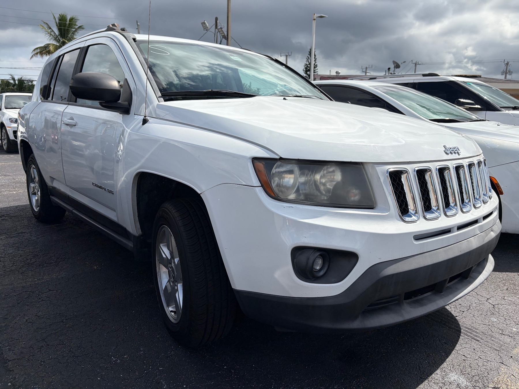 2014 Jeep Compass Sport's photo