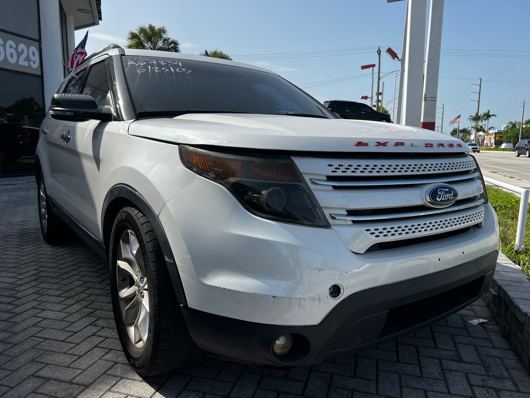 2011 Ford Explorer XLT's photo